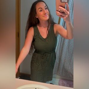 💚 3 for $10 💚 🌷 Cute Green Khaki Dress